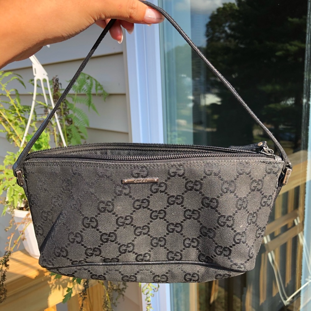 gucci pochette
